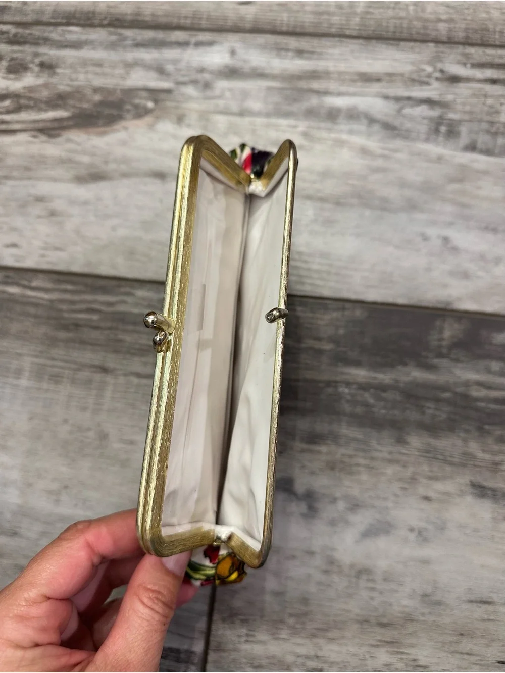 Floral Kiss-Lock White Clutch with Gold Frame